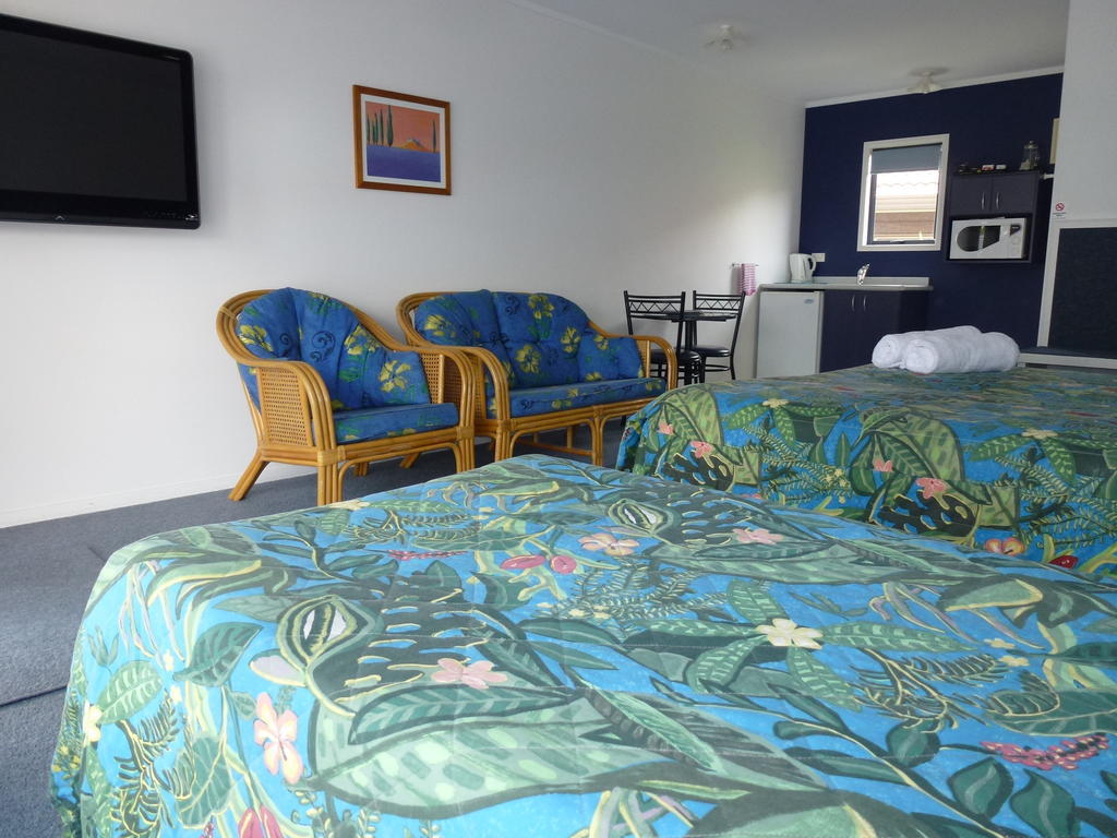 Mana-Nui Motel Вітіанга Номер фото
