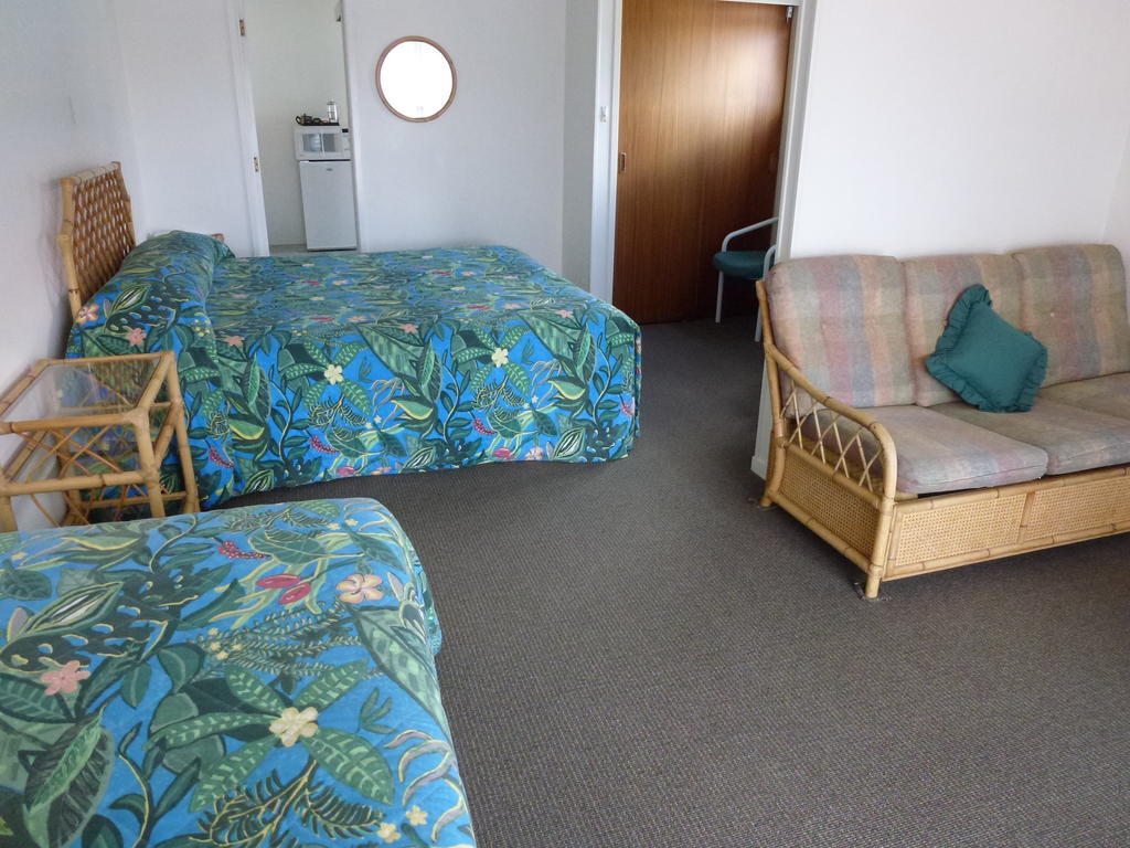 Mana-Nui Motel Вітіанга Номер фото